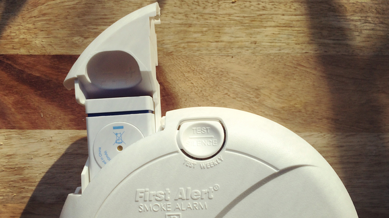 Illustration for article titled Can a $35 Battery Beat Smart Smoke Alarms At Their Own Game?